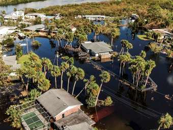 ΗΠΑ: 40% είναι η πιθανότητα σχηματισμού κυκλώνα μεταξύ της δυτικής Αφρικής και των Νησιών της Δημοκρατίας