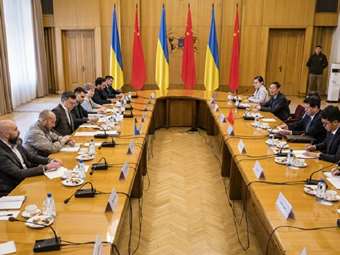 Ουκρανία σε Κίνα: Δεν θα δεχθούμε καμία πρόταση για εκχώρηση ουκρανικών εδαφών στη Ρωσία