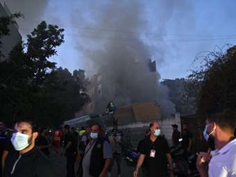 Λίβανος: Εκρήξεις κοντά στο νοσοκομείο Ραφίκ Χαρίρι και τη συνοικία Ουζάι στη Βηρυτό