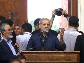 Ιράν: Πόσο μεταρρυθμιστής είναι ο νέος πρόεδρος Πεζεσκιάν;