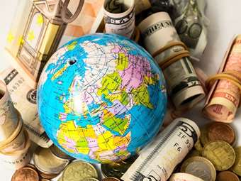 Οι πλούσιες χώρες χρωστούν $500 δισ. τον χρόνο σε "ηθικό χρέος" στις φτωχές χώρες, υποστηρίζει η οικονομολόγος Εστέρ Ντιφλό