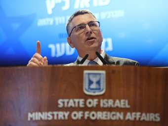 Το Ισραήλ ανοιχτό σε σύναψη διπλωματικών σχέσεων με Συρία και Λίβανο