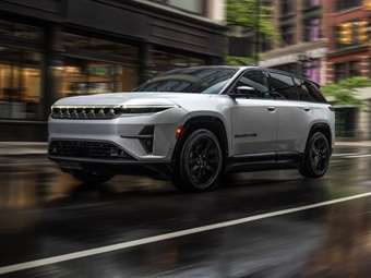 Αποστολή στη Φρανκφούρτη: Το Jeep Wagoneer S είναι ο αντίπαλος του Tesla Model Y