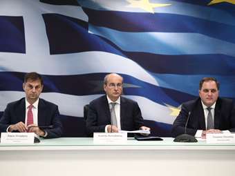 Κ. Χατζηδάκης: Ελάχιστο τεκμαρτό εισόδημα 10.920 ευρώ για τους ελεύθερους επαγγελματίες, το οποίο θα φθάνει έως και 50.000 ευρώ