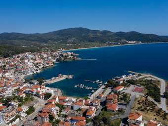 Ακίνητα: Πάνω από 1.800 αγοραπωλησίες στη Χαλκιδική το 2024 - Ποιοι αγόρασαν και σε τι τιμές