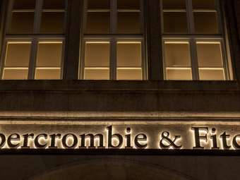 Αbercrombie &amp; Fitch: Καλύτερα των εκτιμήσεων τα μεγέθη τριμήνου - Ανεβάζει τον πήχη για το έτος