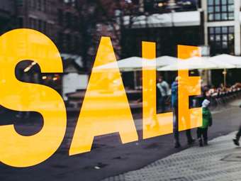 ΗΠΑ: Οι Αμερικανοί ξόδεψαν 10,8 δισεκατομμύρια δολάρια σε διαδικτυακές αγορές τη Black Friday