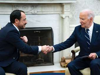 Ένταξη της Κύπρου σε τρία αμυντικά προγράμματα των ΗΠΑ με απόφαση Μπάιντεν