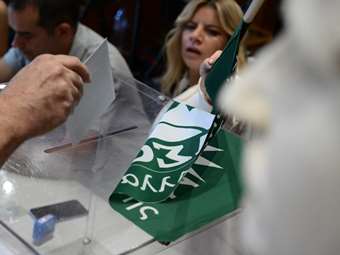 ΠΑΣΟΚ: Προσγείωση προσδοκιών μετά τις κακές δημοσκοπήσεις