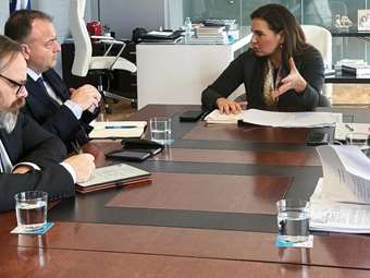 Συνάντηση Ιωάννη Παππά - Όλγα Κεφαλογιάννη για τον τομέα της κρουαζιέρας