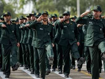 Ιράν: Στρατιωτικά γυμνάσια των Φρουρών της Επανάστασης εν αναμονή των αντιποίνων κατά Ισραήλ