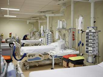 Αυξάνονται τα κρούσματα Covid, πόσο πρέπει να ανησυχούμε