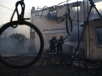 Αυξάνεται πρώτη φορά φέτος στο 100% η κρατική συνδρομή για τους πυρόπληκτους