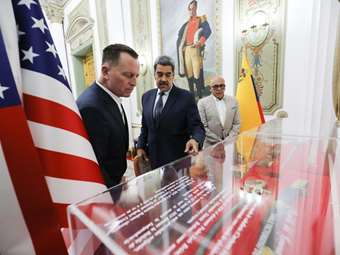 Έξι Αμερικανοί απελευθερώθηκαν μετά την επίσκεψη του απεσταλμένου του Τραμπ στο Καράκας