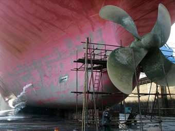 Αποδυναμώνεται το σχέδιο Τραμπ για τα ναυπηγεία – Παραίτηση-σοκ από τον Λευκό Οίκο