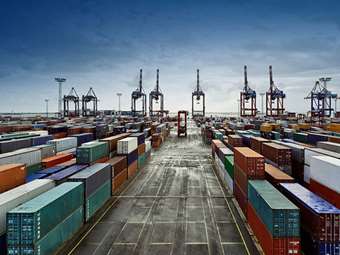 Eurobank: Διαχρονικό πρόβλημα της χώρας το έλλειμμα του εμπορικού ισοζυγίου