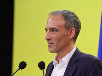 Εκλογές στη Γαλλία - Γκλυκσμάν (Κεντροαριστερά): Πρέπει να ενεργήσουμε ως ενήλικες