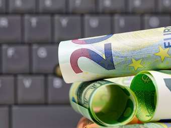 Έρχεται η υποχρεωτική ηλεκτρονική τιμολόγηση