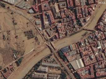 Ισπανία: Δεκάδες άνθρωποι στρέφονται στο διαδίκτυο, αναζητώντας πληροφορίες για αγνοούμενους συγγενείς μετά τις πλημμύρες στη Βαλένθια