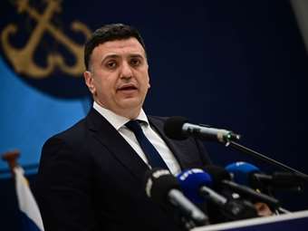 Β. Κικίλιας: Οι λιμενικοί παλεύουν μέσα στα κύματα με πατριωτισμό και αξιοπρέπεια - Bαρύτατες οι ποινές για τους διακινητές