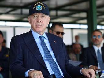 Ερντογάν: Εξήγγειλε πυραύλους βεληνεκούς 2.000 χλμ, νέες φρεγάτες και κορβέτες - "Θα προκαλούμε φόβο στους εχθρούς μας"