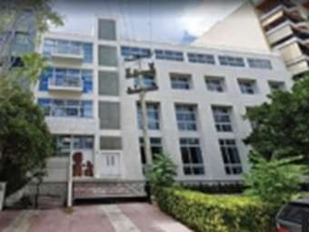 Ελληνικές αλυσίδες ένδυσης που ναυάγησαν - Από την κορυφή στην περιπέτεια των πλειστηριασμών