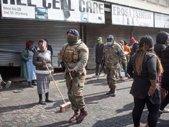 Νότια Αφρική: 11 νεκροί από επίθεση ενόπλων σε ξενοδοχείο - Συνολικά 25 άτομα δέχθηκαν πυρά