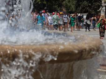 Το 2025 αναμένεται να είναι μια από τις τρεις θερμότερες χρονιές που έχουν καταγραφεί