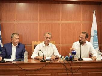 Υπογράφηκε η σύμβασης του έργου εγγειοβελτιωτικές παρεμβάσεις των Παραλίμνιων Περιοχών Αμβρακίας-Αμφιλοχίας και Βάλτου