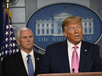 ΗΠΑ: Καθοριστικός ο ρόλος του Μάικ Πενς στο κατηγορητήριο κατά του Τραμπ
