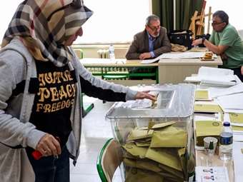 Τουρκία: Επεισοδιακές διαδηλώσεις μετά την ακύρωση της εκλογής του δημάρχου της πόλης Βαν