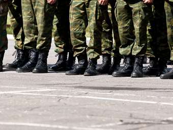 Αλλαγές στο στράτευμα: Τέλος οι φαντάροι σε Αεροπορία και Ναυτικό - Προαιρετική θητεία για τις γυναίκες