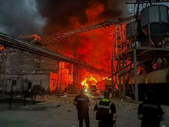 Ουκρανία: Οκτώ νεκροί, ανάμεσά τους ένα παιδί, σε ρωσική πυραυλική επίθεση στο Σούμι