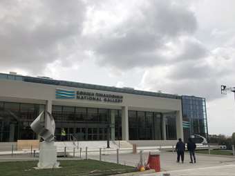 Κρατείται στην Εθνική Πινακοθήκη ο βουλευτής της "Νίκης" που προκάλεσε ζημιές