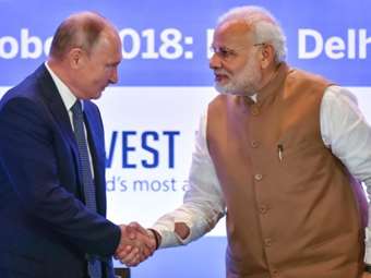 Το Κρεμλίνο δεν μπορεί να σχολιάσει την ιδέα του Τραμπ για τερματισμό του πολέμου στην Ουκρανία γιατί δεν την γνωρίζει