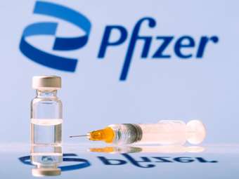 Pfizer: Ξεπέρασε τις εκτιμήσεις στο τρίμηνο αλλά υποβάθμισε το outlook