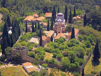 Χίος: Πιτυός - Το χωριό των 48 κατοίκων που έγινε πρότυπο αναγέννησης