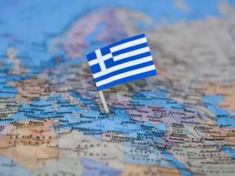 Στις συμπληγάδες των Βαλκανίων η Ελλάδα