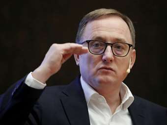 Κάζακς (ΕΚΤ): Πρέπει να μειώσουμε τα επιτόκια καθώς το πρόβλημα του πληθωρισμού οδεύει προς τη λύση