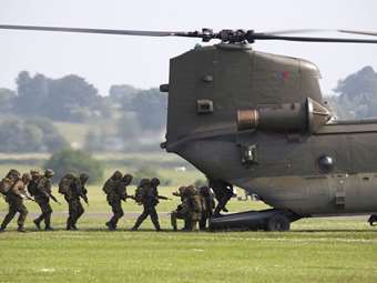 Telegraph: Οι μεγάλες επιχειρήσεις προετοιμάζονται για ξέσπασμα "μεγάλου πολέμου" την επόμενη διετία