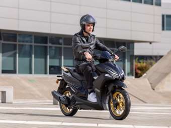 UM Motorcycles, με προσφορές που συνεχίζονται και το Νοέμβριο