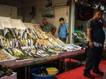 Τουρκία: Επιβραδύνθηκε, αλλά λιγότερο του αναμενομένου, ο πληθωρισμός τον Ιανουάριο - Στο 42,1%