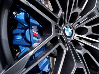 BMW: Αύξηση 28% στα έσοδα με οδηγό την Κίνα