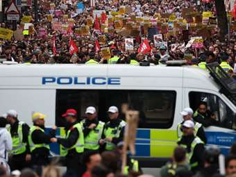Βρετανία: Οι ισλαμοφοβικές ενέργειες στη χώρα ανήλθαν στο υψηλότερο επίπεδο των τελευταίων δέκα ετών, τονίζει αντιρατσιστική ένωση