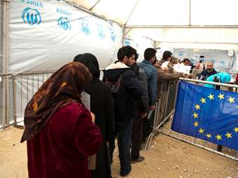 Eurostat: 74.695 πολίτες εκτός ΕΕ υπέβαλαν αίτηση ασύλου στις χώρες της ΕΕ τον Ιούλιο