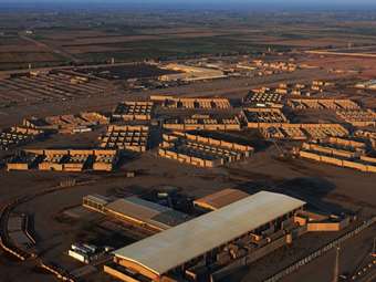 Ρουκέτα εκτοξεύεται εναντίον βάσης των ΗΠΑ στο Ιράκ την ημέρα που η Βικτόρια Νούλαντ επισκέπτεται τη Βαγδάτη