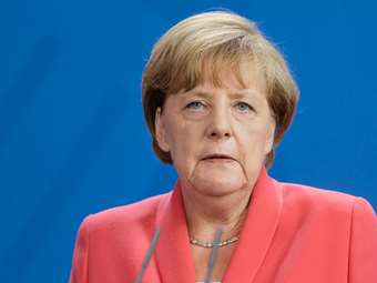 Μέρκελ: Θύμα της κατασταλτικής κρατικής εξουσίας της Ρωσίας ο Αλεξέι Ναβάλνι