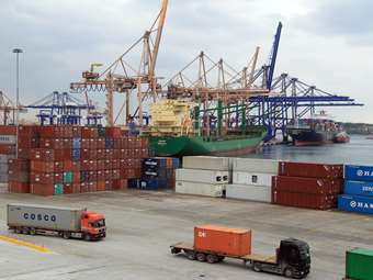 Άλμα 1 δισ. ευρώ στο έλλειμμα του ισοζυγίου το 9μηνο - Αύξηση τουριστικών εισπράξεων τον Σεπτέμβριο