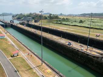 ​​​​​​​Γιατί ο Τραμπ δεν μπορεί να κερδίσει την Κίνα στα λιμάνια