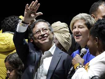 Κολομβία: Η εισαγγελία άρχισε έρευνα για τη φερόμενη αγορά του λογισμικού Pegasus από την αστυνομία